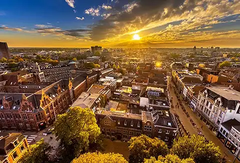 Luchtopname van oud stadscentrum
